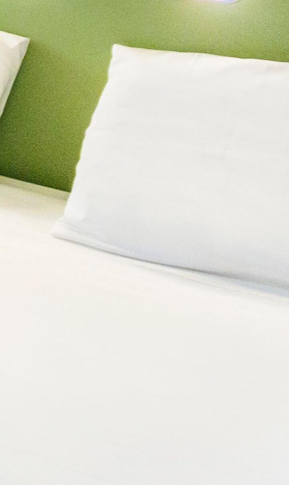Ibis Budget Angouleme Centre Екстериор снимка