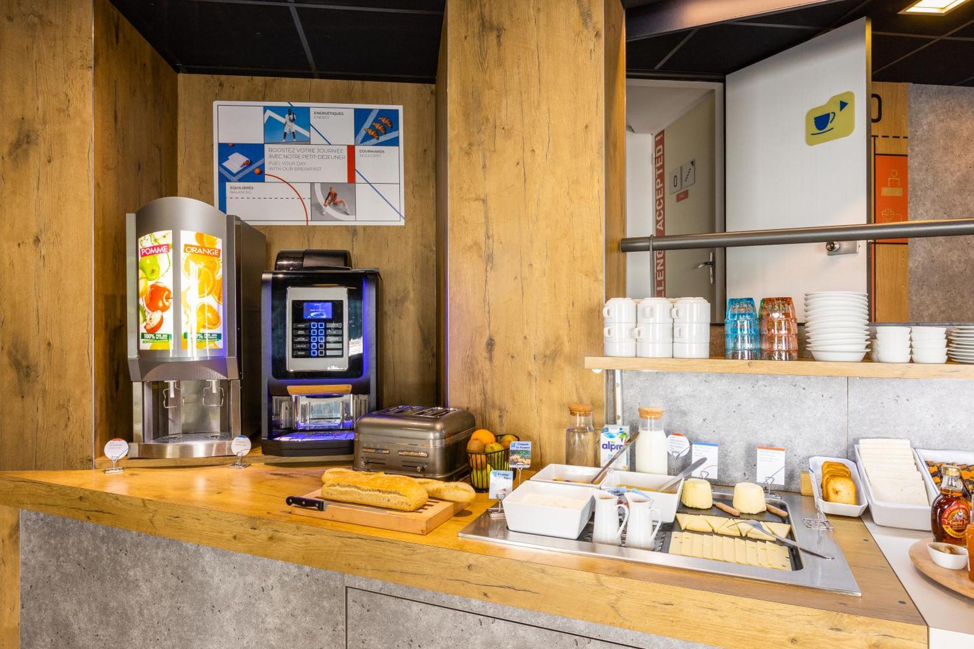 Ibis Budget Angouleme Centre Екстериор снимка